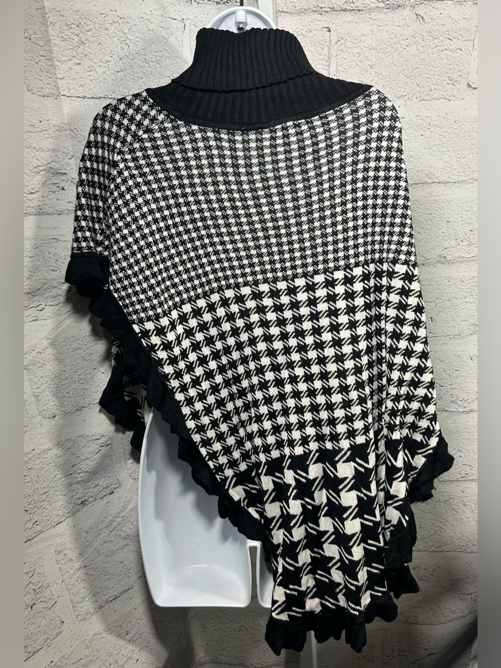 Houndstooth Poncho Shawl ❤️‍🔥